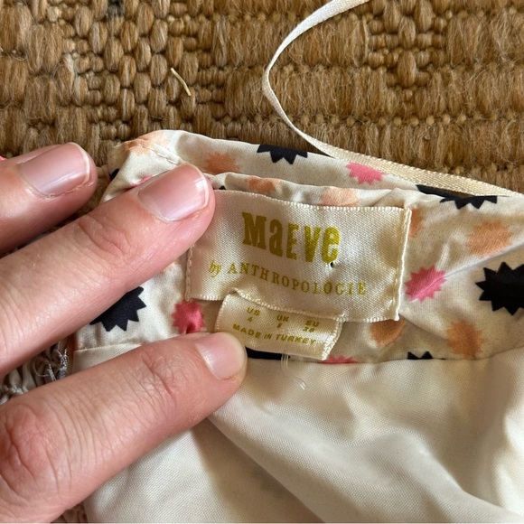 Maeve size 4 one shoulder strap whimsical tied front smocked back crop top - Picture 5 of 8